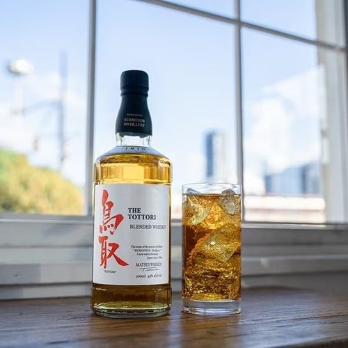 銀標 鳥取調和威士忌The Tottori Blended Whisky 700ml